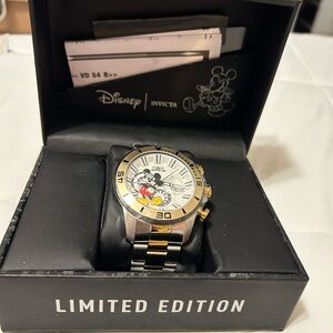 Invicta Mickey Mouse Mens Watch